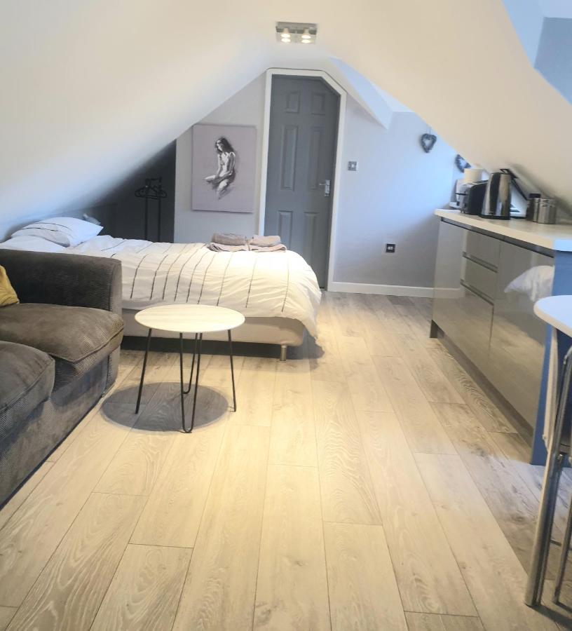 The Contemporary Studio Bracknell Ngoại thất bức ảnh